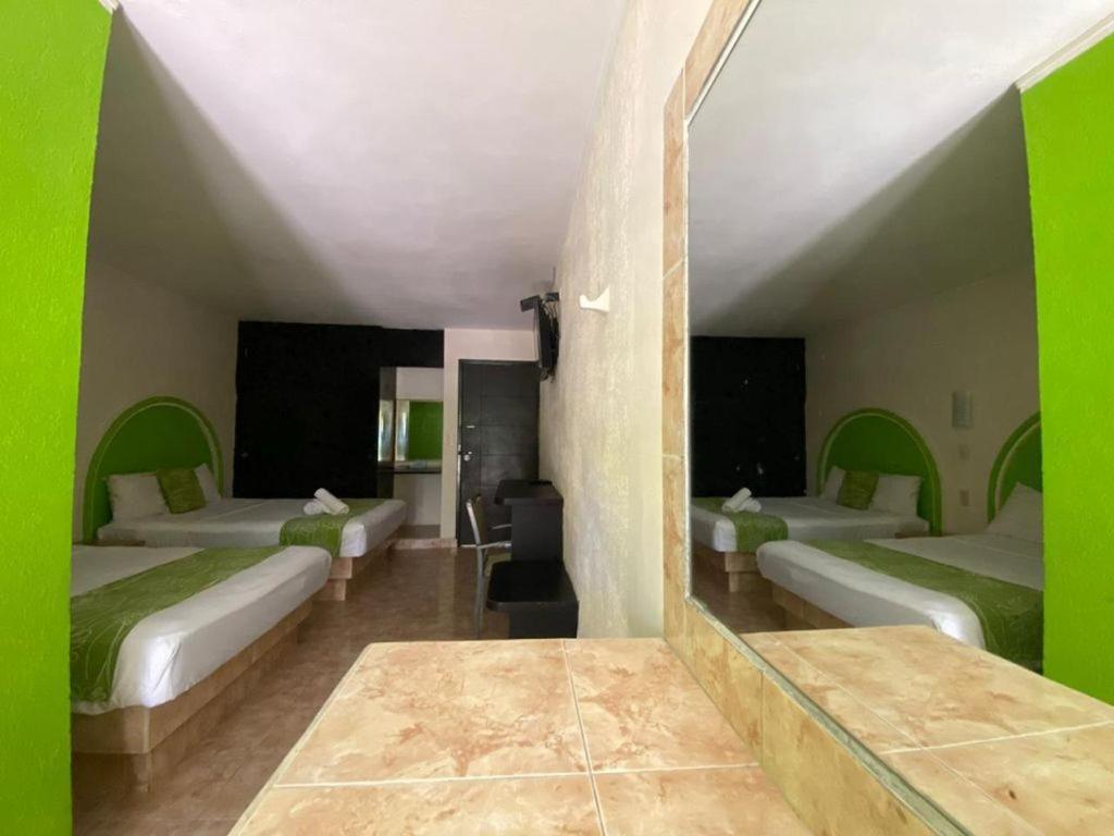 Hc International By R&T Otel Cancun Dış mekan fotoğraf