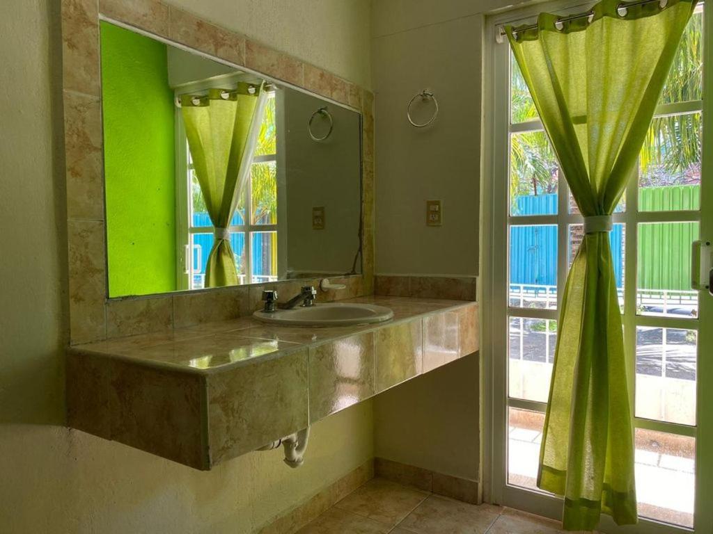 Hc International By R&T Otel Cancun Dış mekan fotoğraf