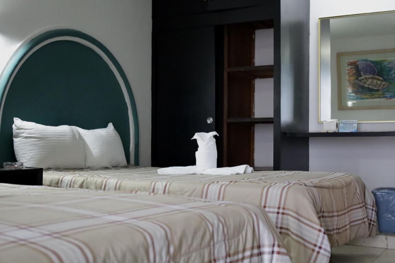 Hc International By R&T Otel Cancun Dış mekan fotoğraf